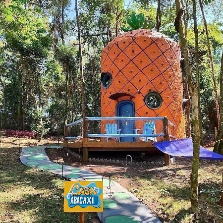 Bueno Brandão Casa Abacaxi, Vila Magica מראה חיצוני תמונה