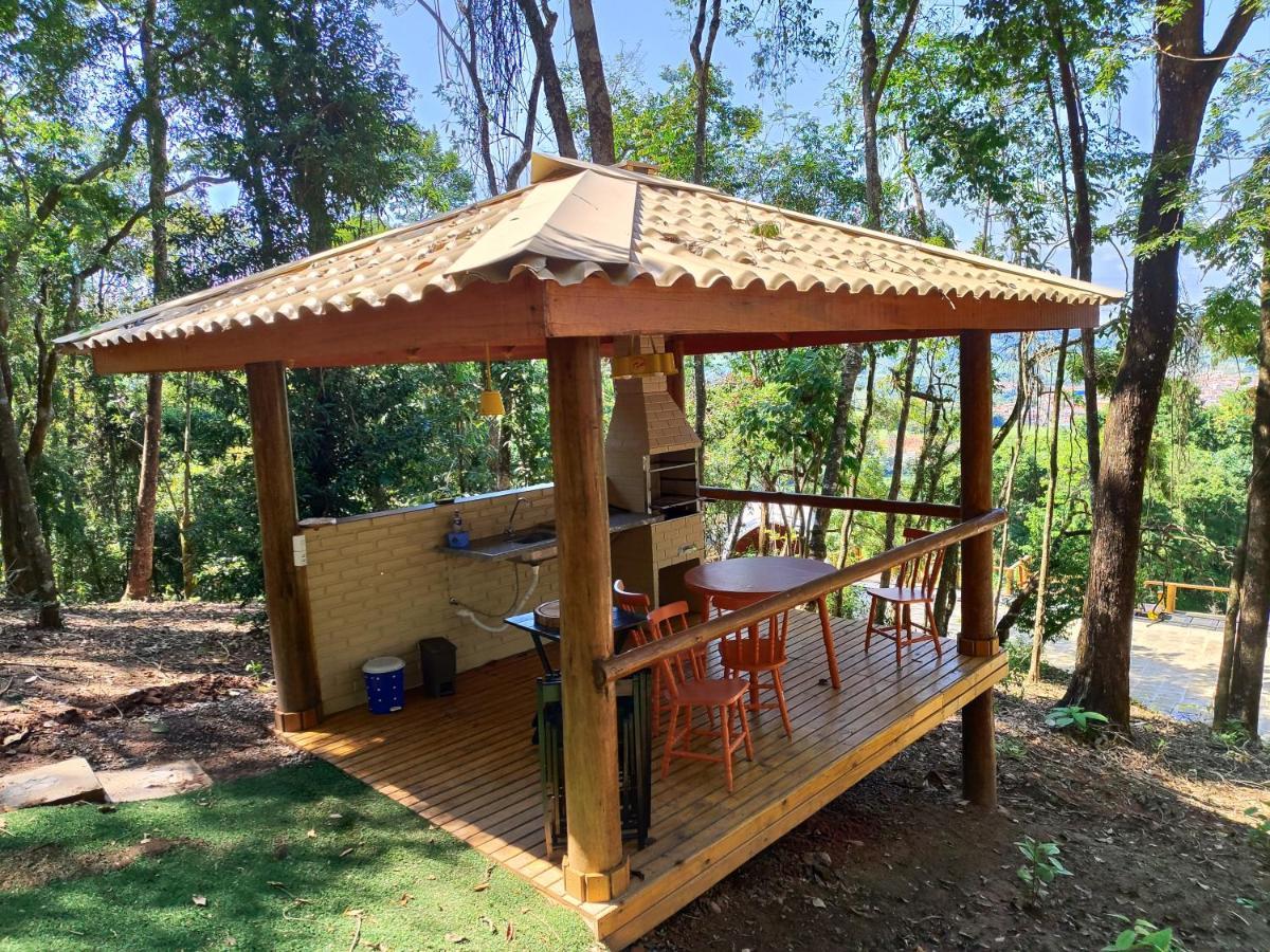 Bueno Brandão Casa Abacaxi, Vila Magica מראה חיצוני תמונה
